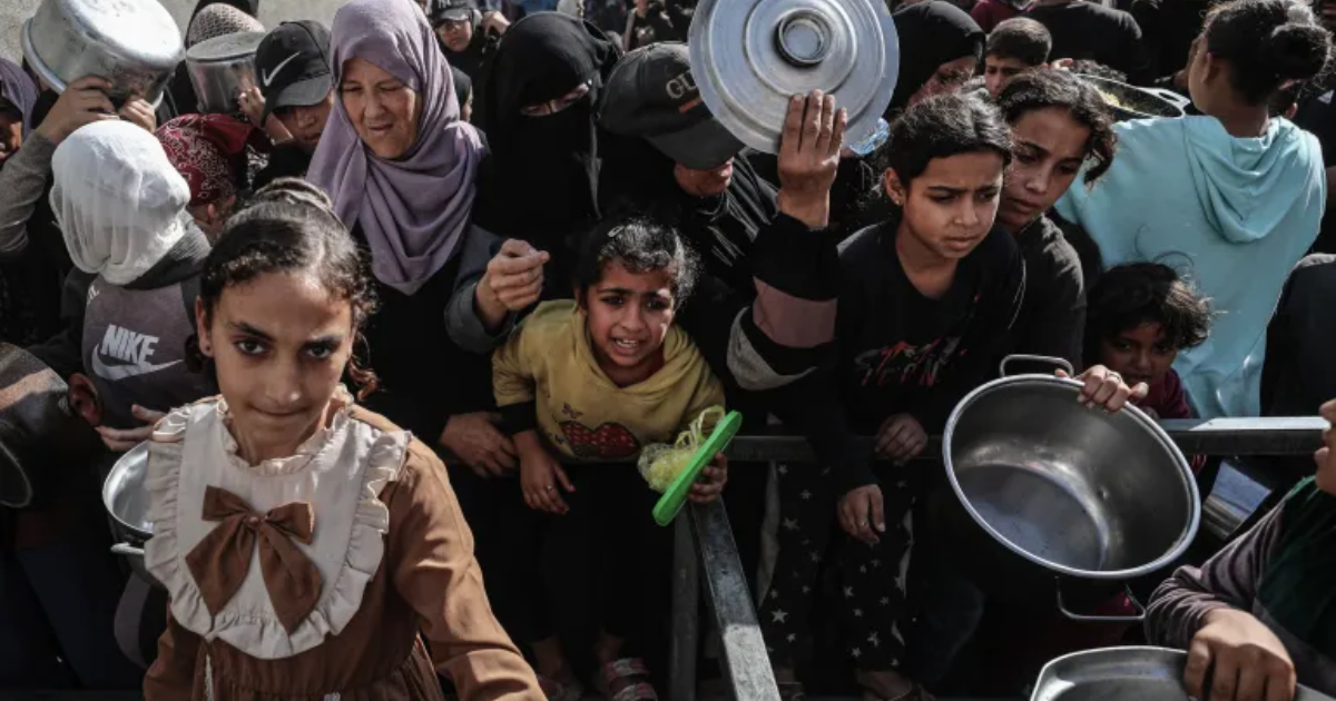 How Do Refugee Aid Organizations Work